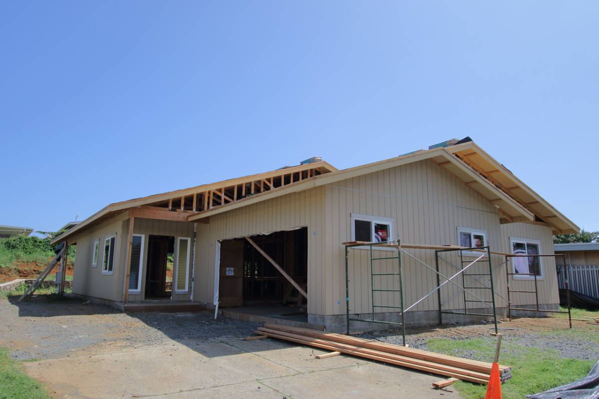 New Home on Lunalilo Home Road - Homeworks Construction, Inc.