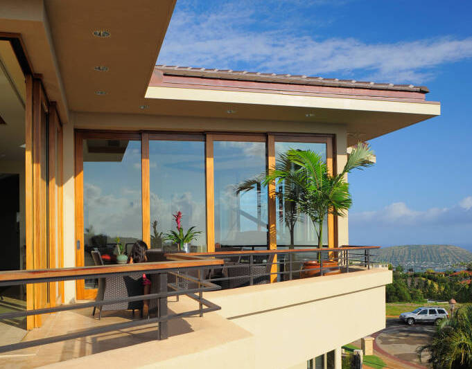 house in hawaii overlooking view